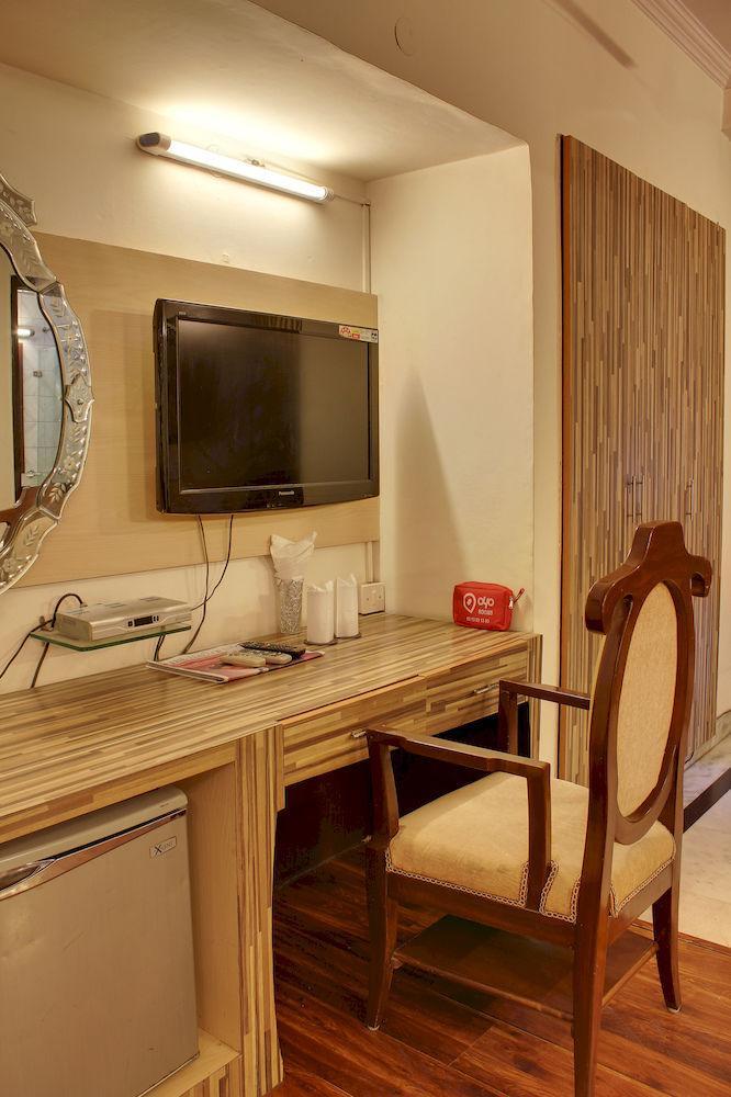 Oyo 358 Sarojini Nagar Otel Yeni Delhi Dış mekan fotoğraf
